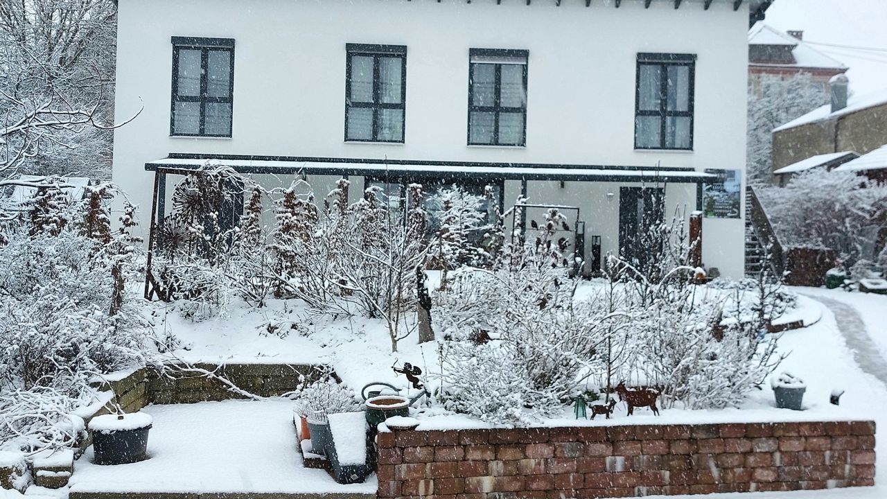 OUTSIDE OUTSIDE